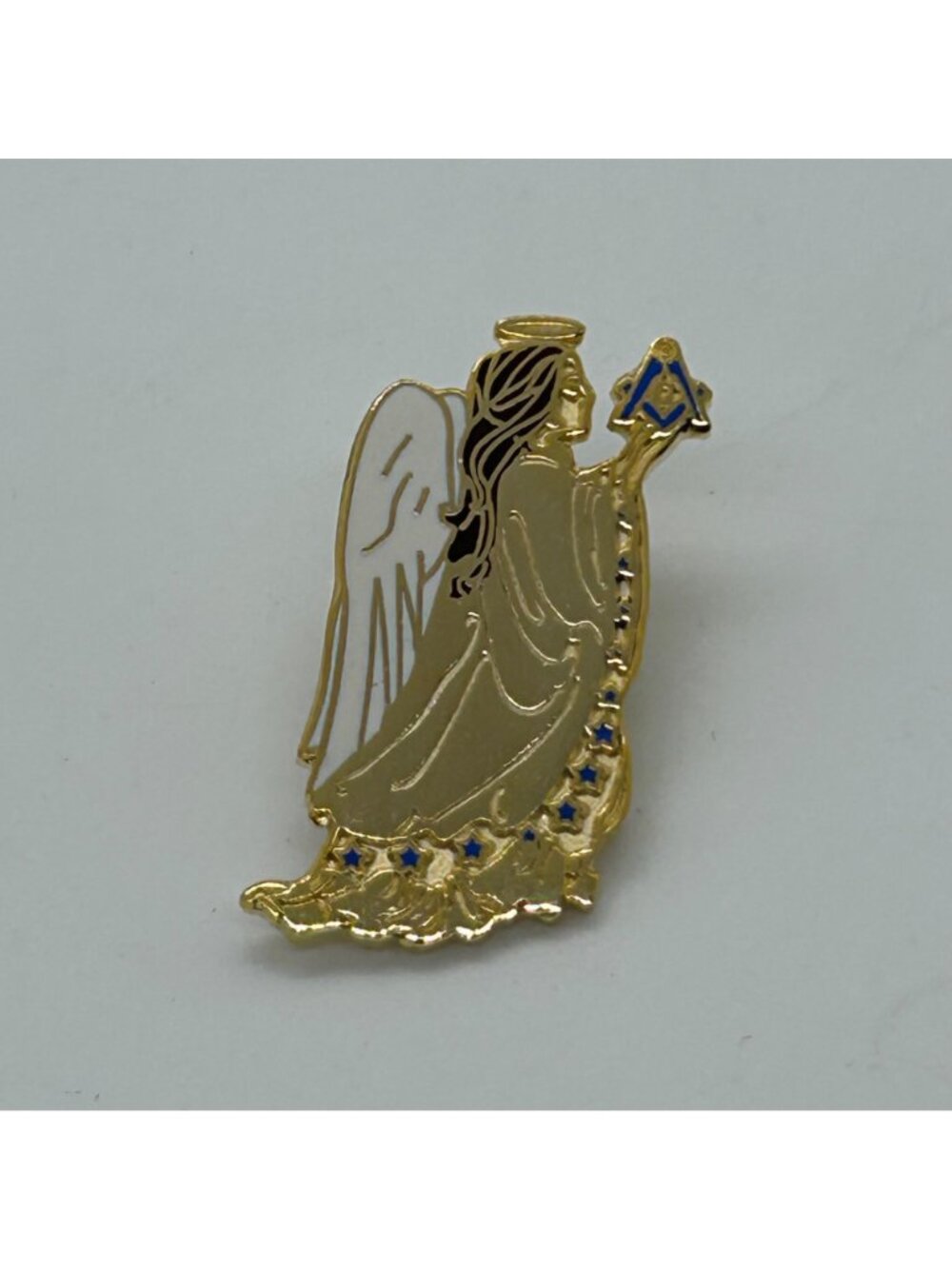 Free Mason Pin Angel Holding Square & Compass Masonic Gold-tone and Enamel - Picture 9 of 13